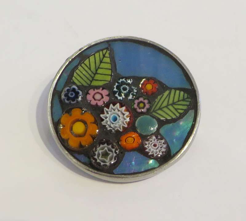 Round Flower Brooch 